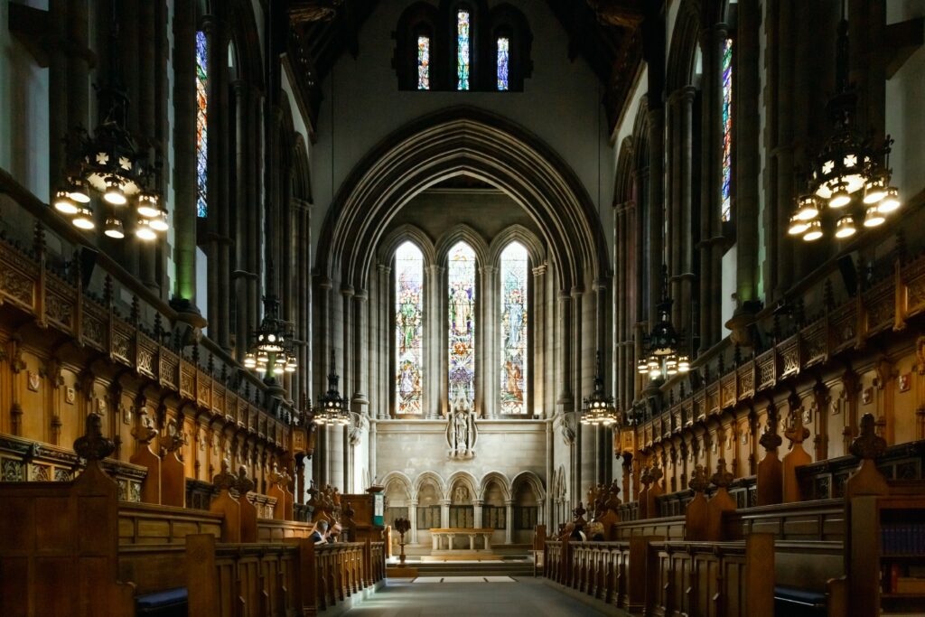 Image of the chapel at the University of Glasgow.